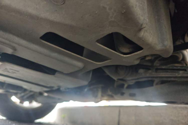 Used Buick Envision 2014 28T Four-Wheel Drive Elite Model Chassis Rear