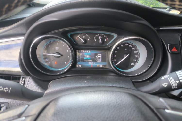Used Buick Envision 2014 28T Four-Wheel Drive Elite Model Instrument Cluster