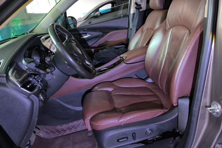 Used Buick Envision 2014 28T Four-Wheel Drive Luxury Model Left Front Seat