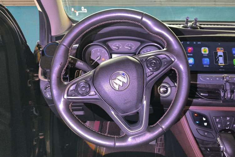 Used Buick Envision 2014 28T Four-Wheel Drive Luxury Model Steering Wheel