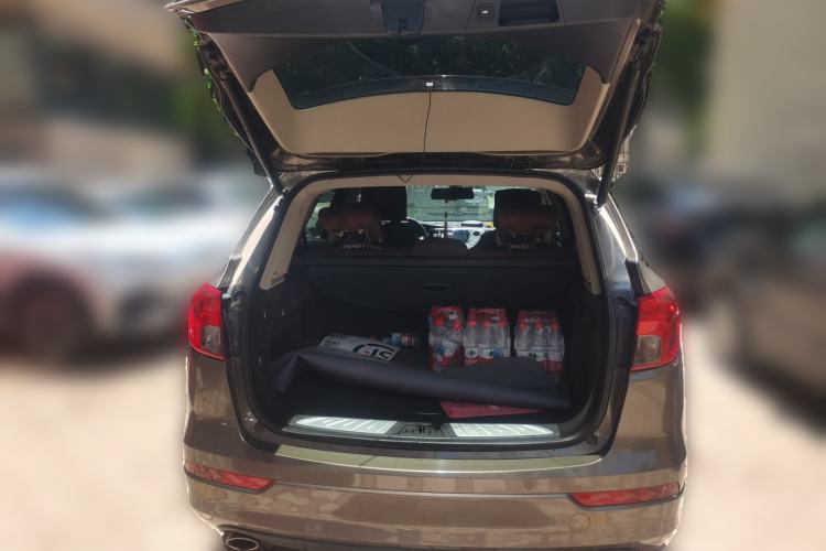 Used Buick Envision 2014 28T All-Wheel-Drive Versatile Sports Flagship Edition Trunk