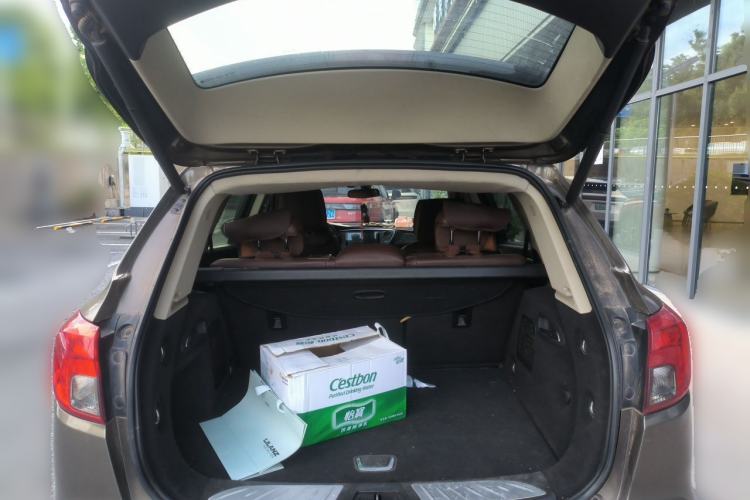 Used Buick Envision 2014 28T Four-Wheel Drive Elite Model Trunk