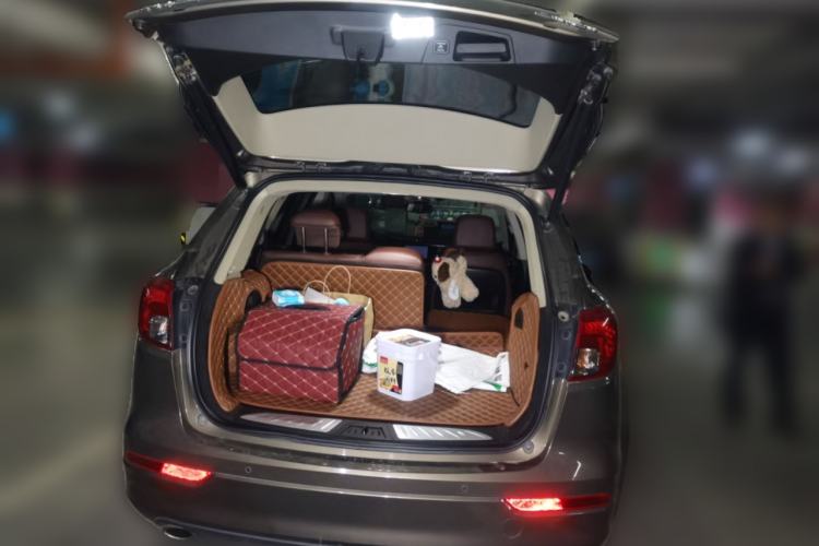 Used Buick Envision 2014 28T All-Wheel-Drive Versatile Sports Flagship Edition Trunk