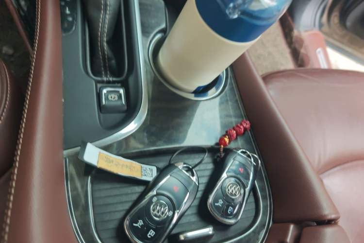 Used Buick Envision 2014 28T Four-Wheel Drive Elite Model Vehicle Key