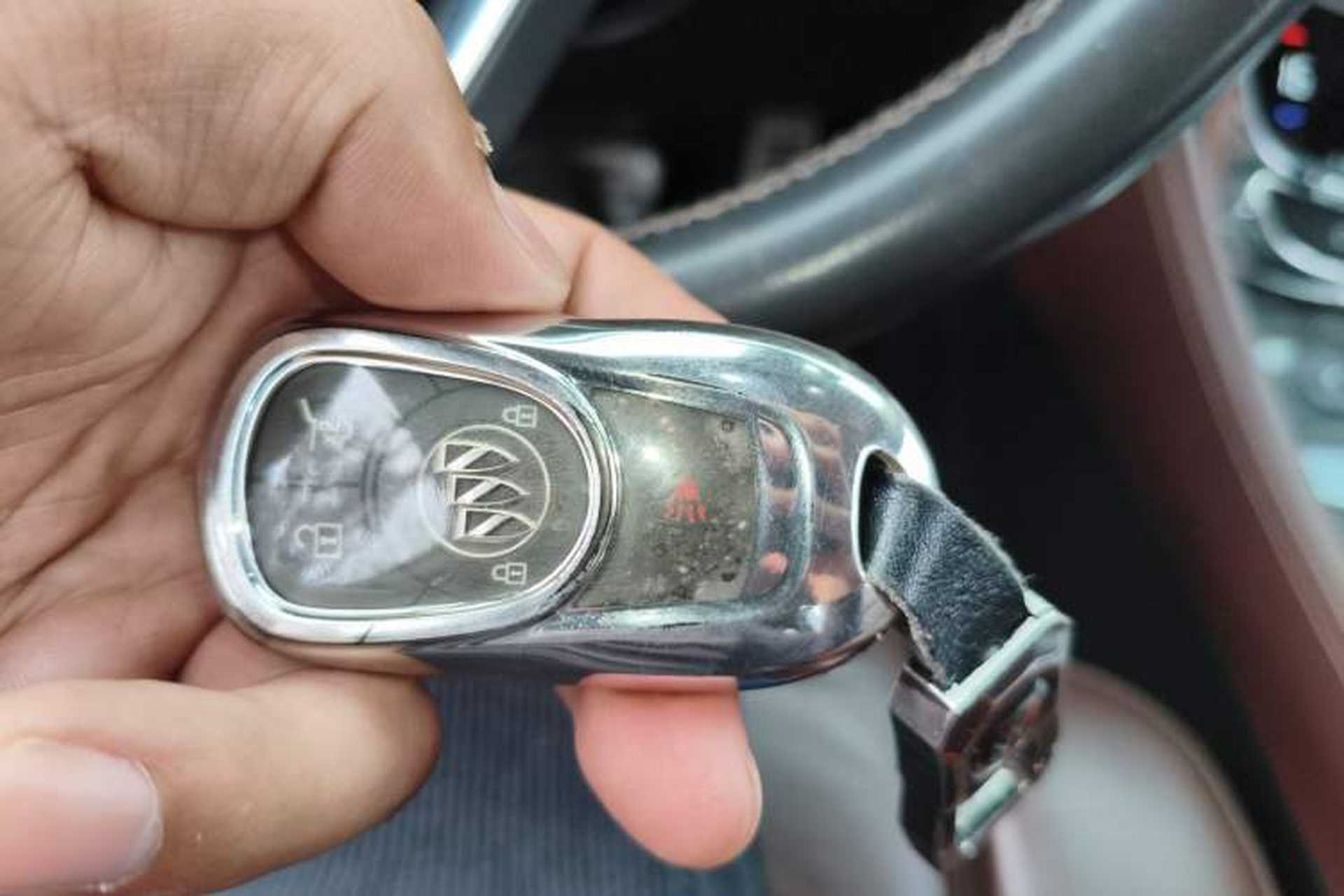 Used Buick Envision 2014 28T Four-Wheel Drive Luxury Model Vehicle Key
