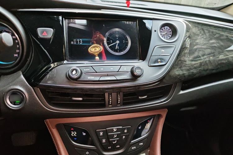 Used Buick Envision 2014 28T Four-Wheel Drive Elite Model Audio And AC Panel