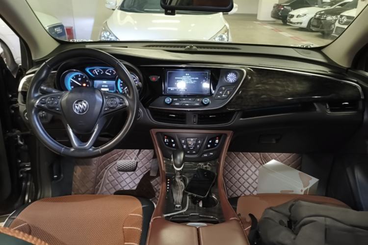 Used Buick Envision 2014 28T Four-Wheel Drive Luxury Model Center Console