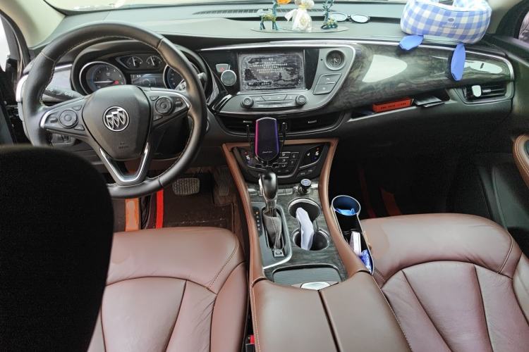Used Buick Envision 2014 28T Four-Wheel Drive Elite Model Center Console
