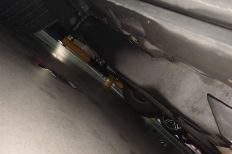 Used Buick Envision 2014 28T Four-Wheel Drive Elite Model Chassis Rear Right