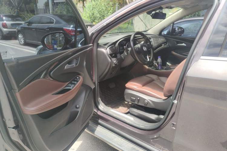 Used Buick Envision 2014 28T Four-Wheel Drive Luxury Model Driver Seat