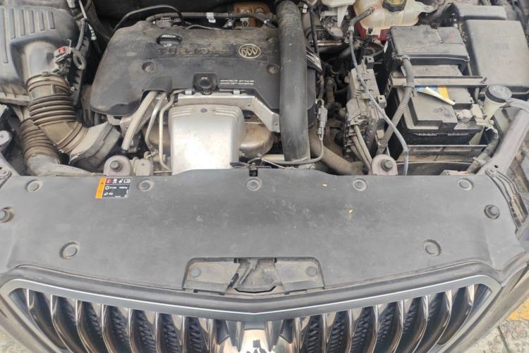 Used Buick Envision 2014 28T All-Wheel-Drive Versatile Sports Flagship Edition Engine Bay
