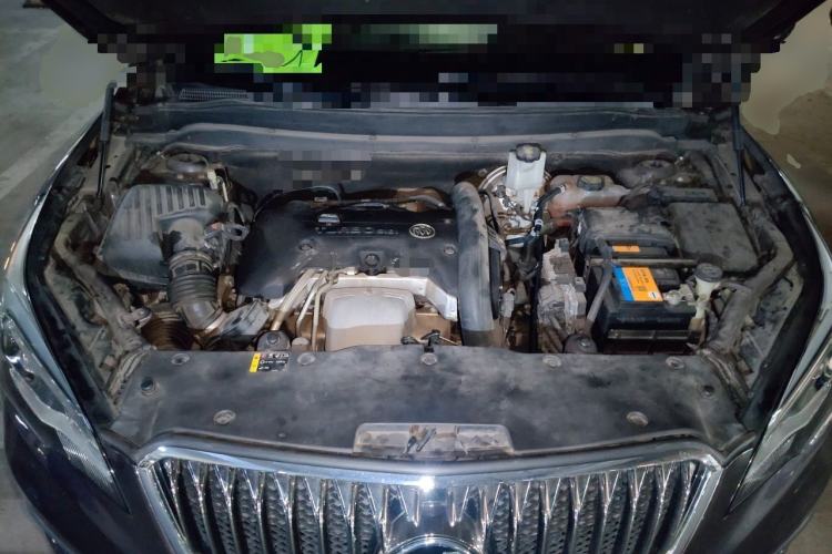 Used Buick Envision 2014 28T Four-Wheel Drive Luxury Model Engine Bay