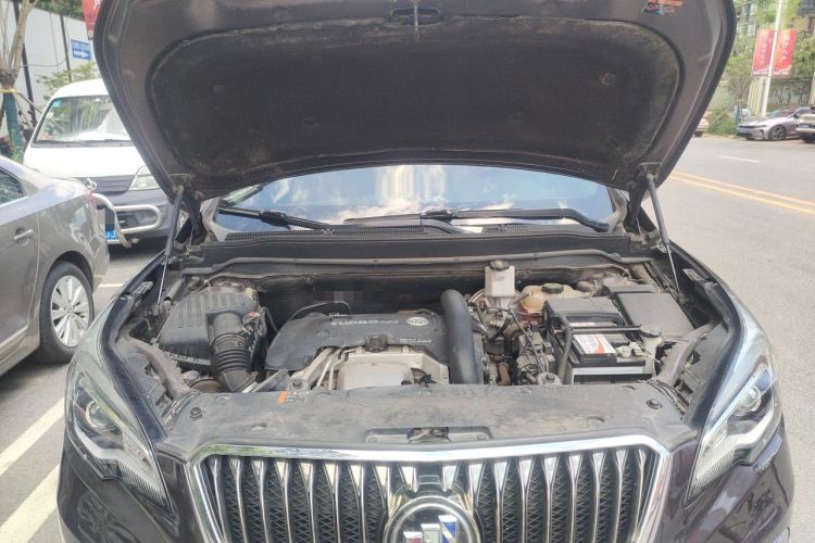 Used Buick Envision 2014 28T Four-Wheel Drive Luxury Model Engine Bay