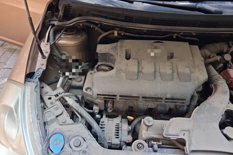 Used Buick Envision 2014 28T Four-Wheel Drive Luxury Model Engine Bay Right