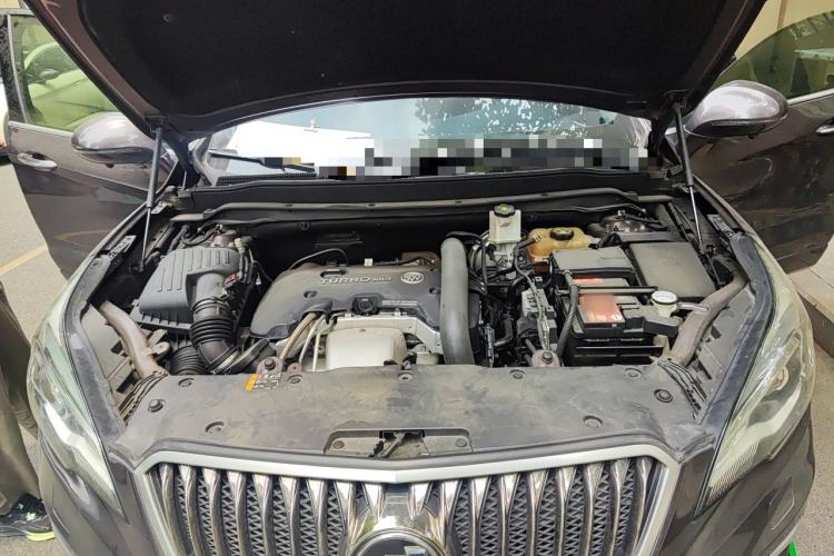 Used Buick Envision 2014 28T All-Wheel-Drive Versatile Sports Flagship Edition Engine Bay