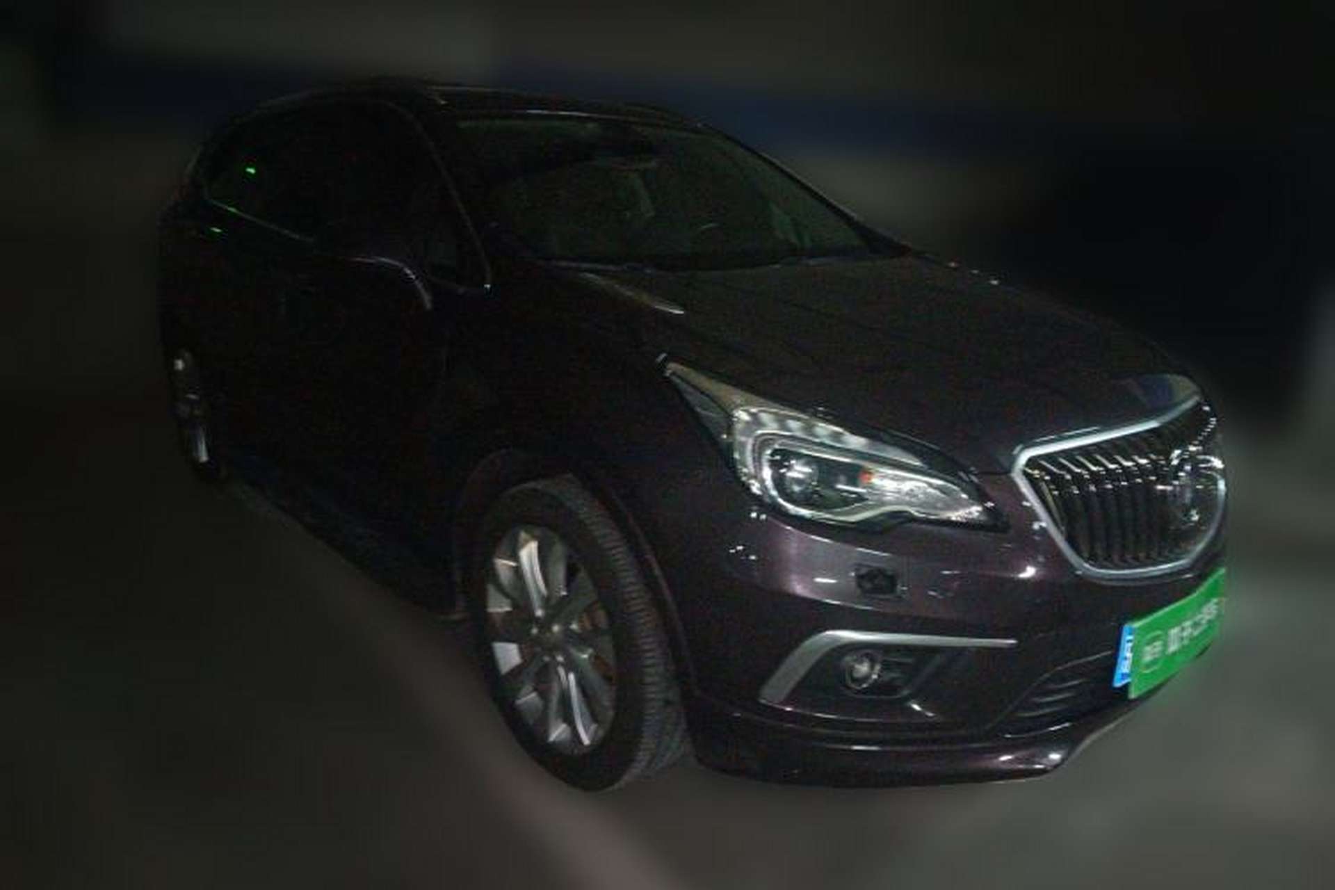 Used Buick Envision 2014 28T All-Wheel-Drive Versatile Sports Flagship Edition Front Right 45 Deg