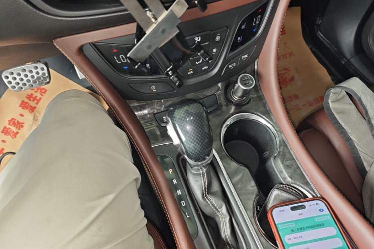 Used Buick Envision 2014 28T Four-Wheel Drive Luxury Model Gear Lever