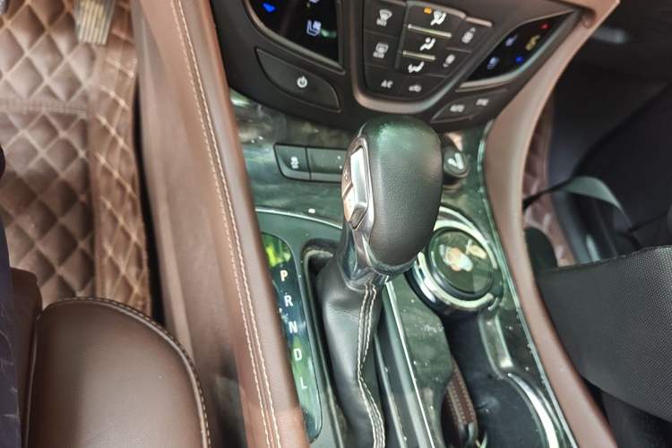 Used Buick Envision 2014 28T Four-Wheel Drive Luxury Model Gear Lever