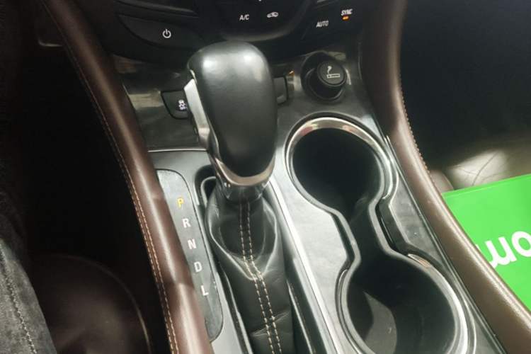 Used Buick Envision 2014 28T Four-Wheel Drive Luxury Model Gear Lever