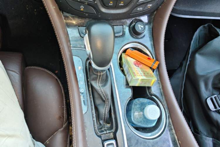 Used Buick Envision 2014 28T Four-Wheel Drive Luxury Model Gear Lever