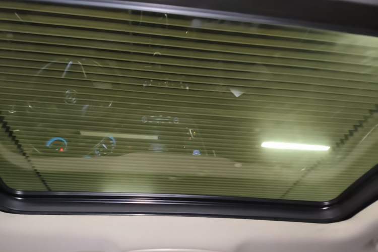 Used Buick Envision 2014 28T Four-Wheel Drive Luxury Model Headliner