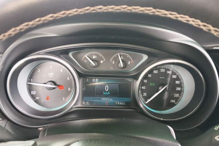 Used Buick Envision 2014 28T Four-Wheel Drive Elite Model Instrument Cluster