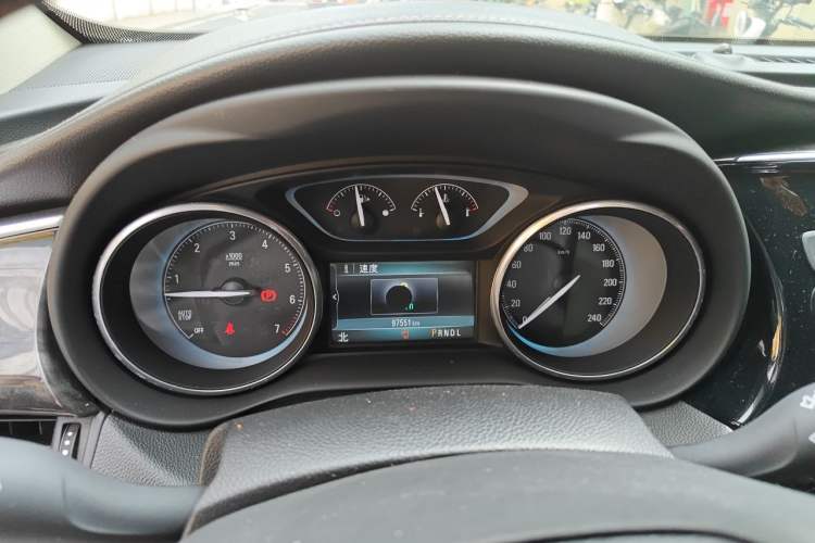 Used Buick Envision 2014 28T Four-Wheel Drive Elite Model Instrument Cluster