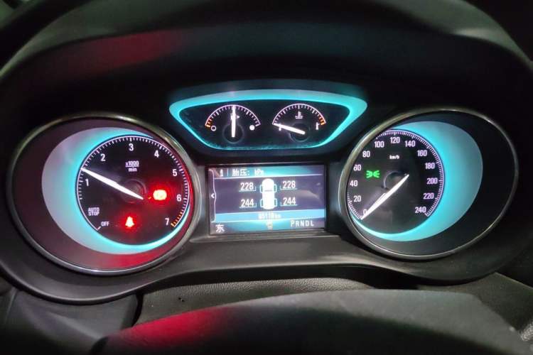 Used Buick Envision 2014 28T Four-Wheel Drive Elite Model Instrument Cluster