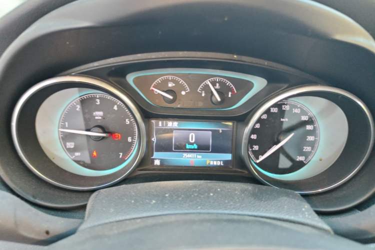 Used Buick Envision 2014 28T Four-Wheel Drive Luxury Model Instrument Cluster