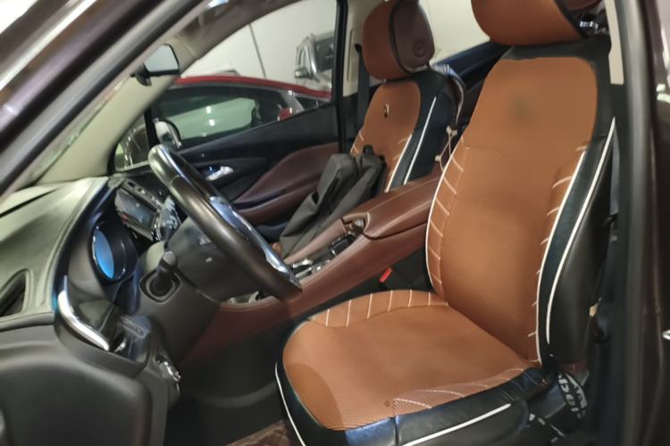 Used Buick Envision 2014 28T Four-Wheel Drive Luxury Model Left Front Seat