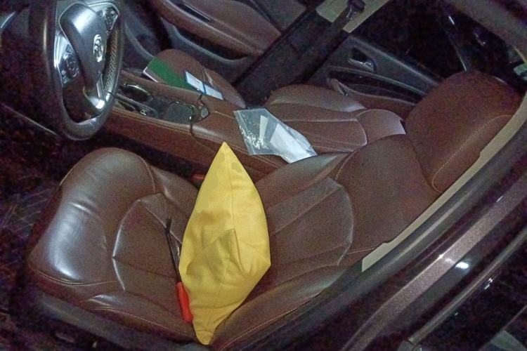 Used Buick Envision 2014 28T Four-Wheel Drive Elite Model Left Front Seat