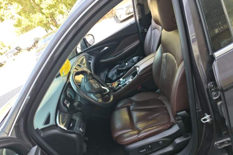 Used Buick Envision 2014 28T Four-Wheel Drive Luxury Model Left Front Seat