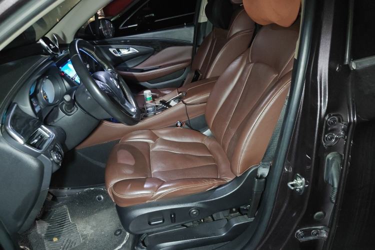 Used Buick Envision 2014 28T Four-Wheel Drive Luxury Model Left Front Seat