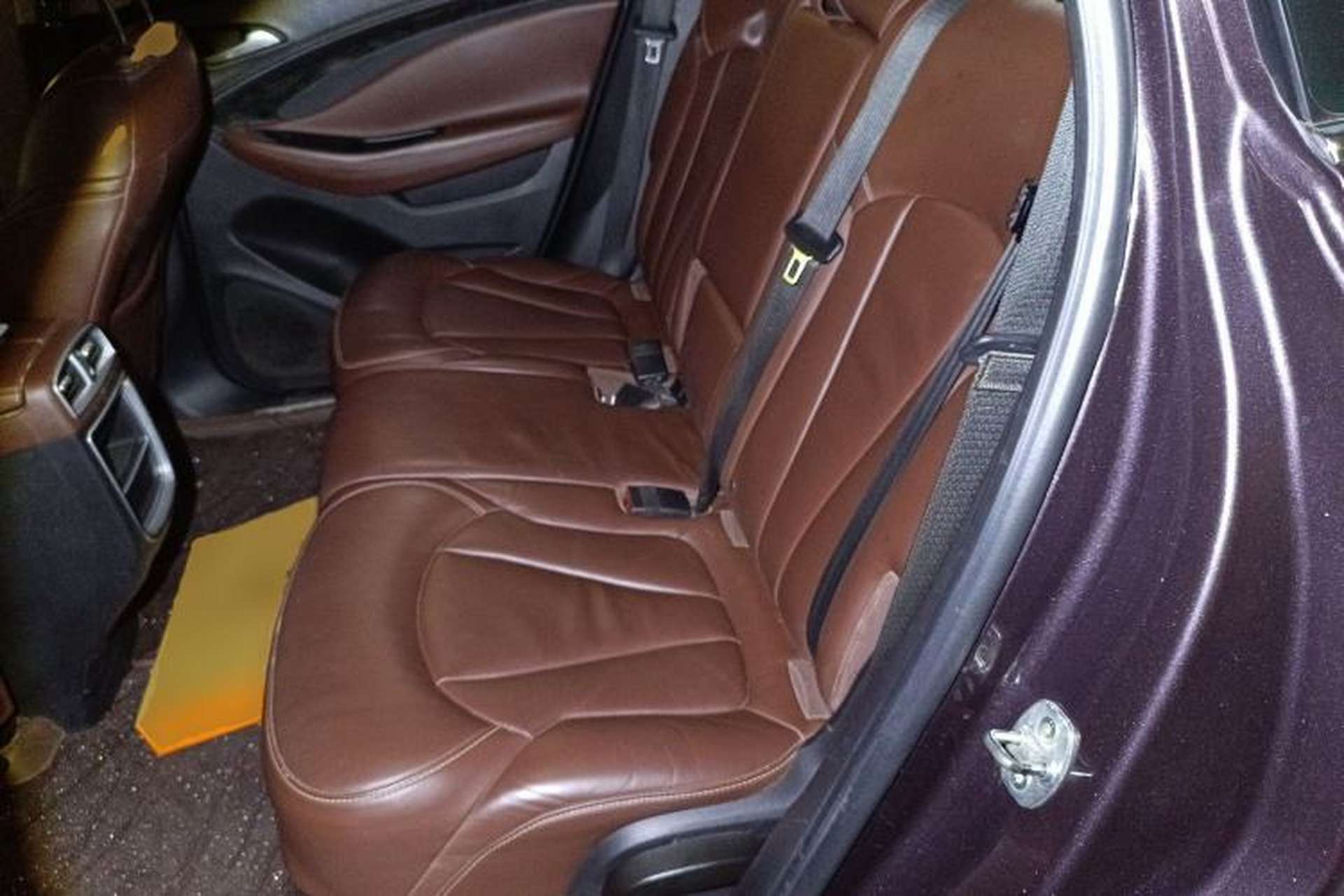 Used Buick Envision 2014 28T Four-Wheel Drive Elite Model Left Rear Seat