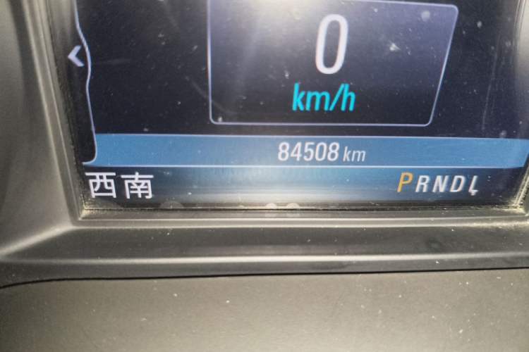 Used Buick Envision 2014 28T Four-Wheel Drive Luxury Model Odometer Close Up