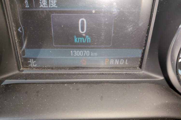 Used Buick Envision 2014 28T Four-Wheel Drive Luxury Model Odometer Close Up