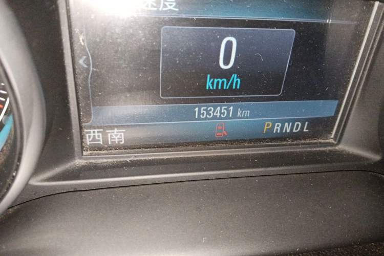 Used Buick Envision 2014 28T Four-Wheel Drive Elite Model Odometer Close Up