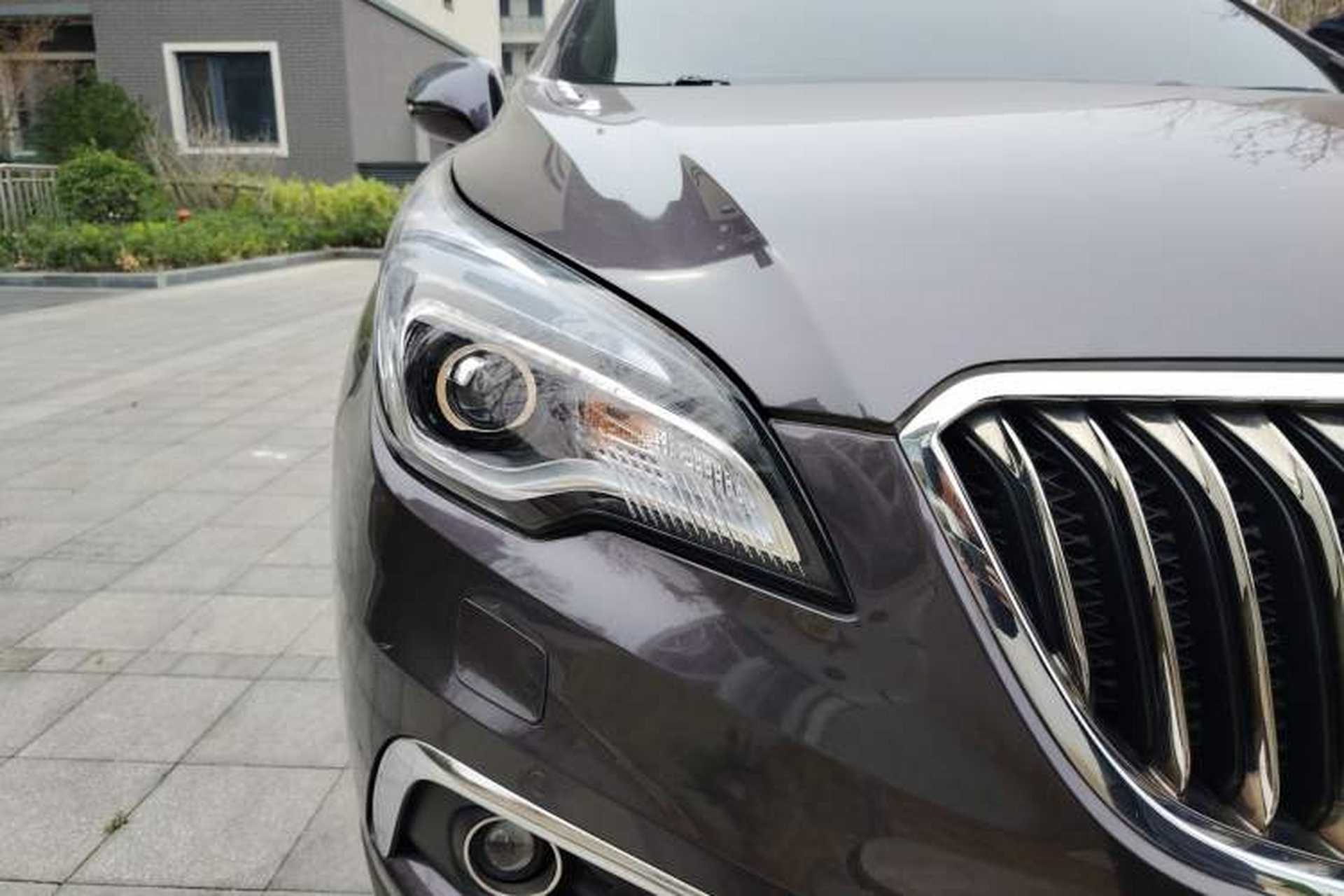 Used Buick Envision 2014 28T Four-Wheel Drive Luxury Model Right Front Headlight