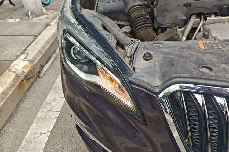 Used Buick Envision 2014 28T Four-Wheel Drive Elite Model Right Front Headlight
