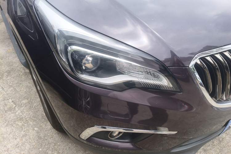 Used Buick Envision 2014 28T Four-Wheel Drive Luxury Model Right Front Headlight