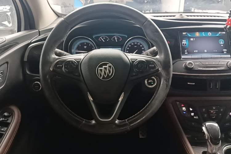 Used Buick Envision 2014 28T Four-Wheel Drive Luxury Model Steering Wheel
