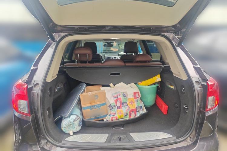 Used Buick Envision 2014 28T All-Wheel-Drive Versatile Sports Flagship Edition Trunk