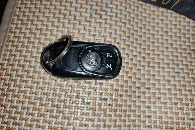 Used Buick Envision 2014 28T Four-Wheel Drive Luxury Model Vehicle Key
