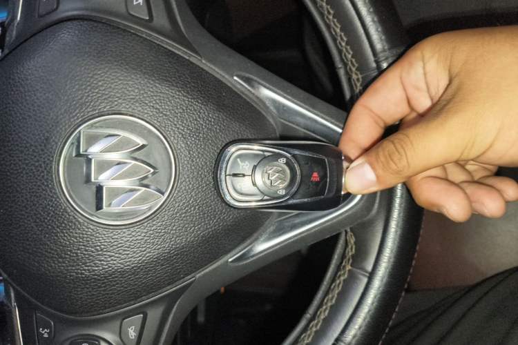 Used Buick Envision 2014 28T Four-Wheel Drive Luxury Model Vehicle Key
