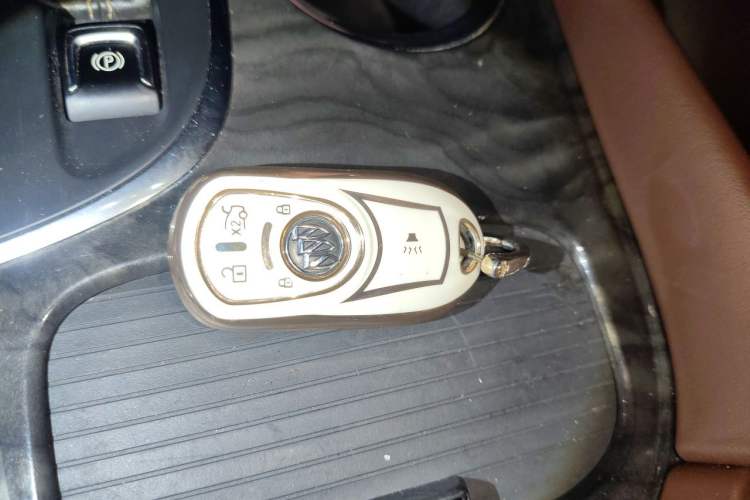 Used Buick Envision 2014 28T Four-Wheel Drive Luxury Model Vehicle Key