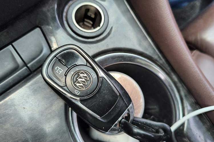 Used Buick Envision 2014 28T Four-Wheel Drive Luxury Model Vehicle Key
