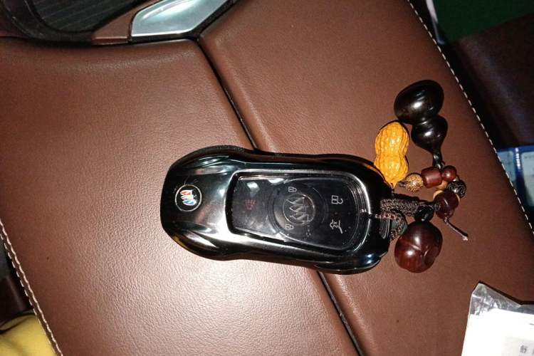 Used Buick Envision 2014 28T Four-Wheel Drive Elite Model Vehicle Key