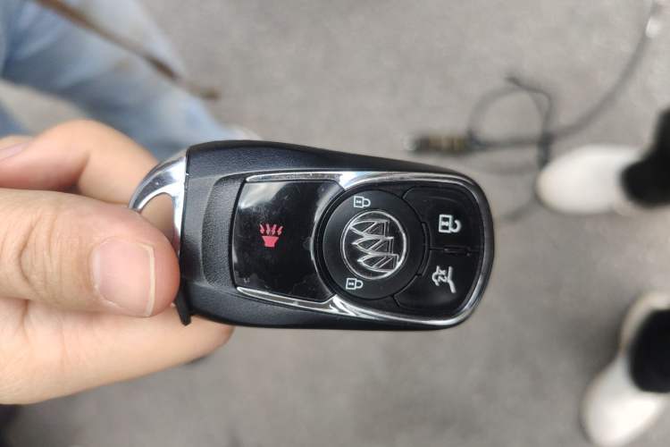 Used Buick Envision 2014 28T Four-Wheel Drive Luxury Model Vehicle Key