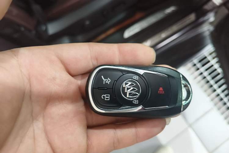 Used Buick Envision 2014 28T Four-Wheel Drive Luxury Model Vehicle Key
