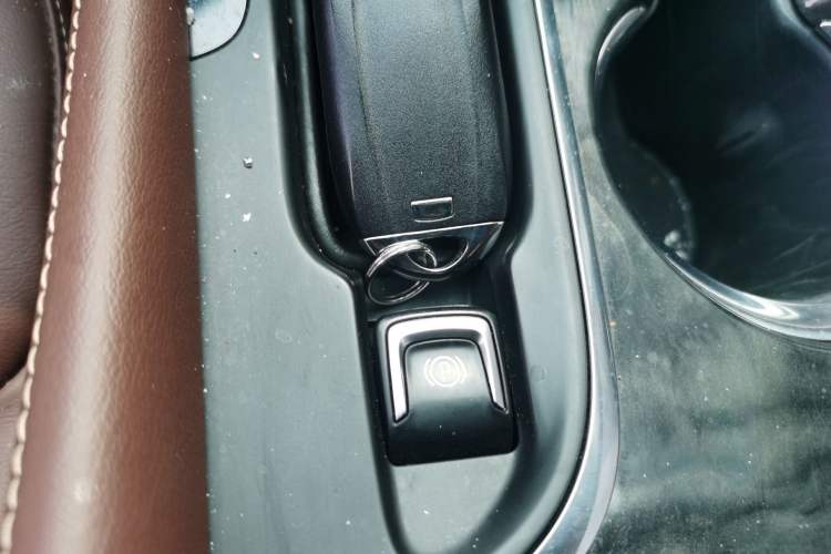 Used Buick Envision 2014 28T Four-Wheel Drive Luxury Model Vehicle Key